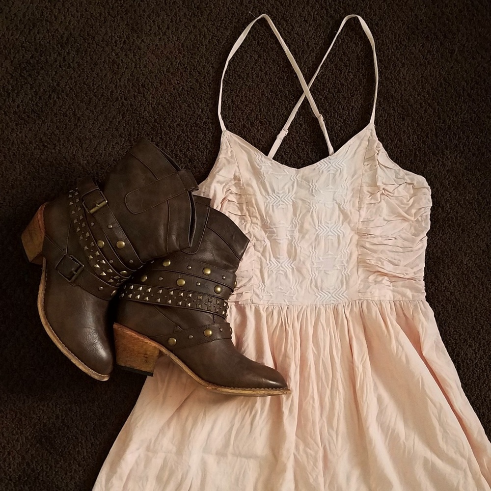 Brown Charlotte Russe Cowgirl Boots - EUC